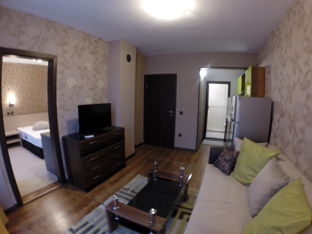 Vip Apartments Dobrevi Primorsko Eksteriør bilde